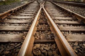 Oleh kerana hampa jugak sebab kereta wira executive 2wd hampir terbenam dalam pasir, maka aku cadangkan kat tahir supaya pergi je ke 'jeti cucuk bontot'. Menyusuri Terowongan Jalur Selatan Ada Sejak Masa Kolonial Tembus Batuan Cadas Ratusan Meter Di Perut Bumi Halaman All Kompas Com