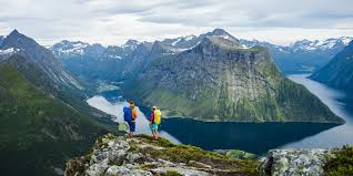 Fjords are considered to be among the most beautiful sights of the world: Wandern In Norwegen Reiseziele Wanderausrustung Bergwandern
