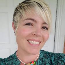 Melanie McVey is a Dallas artist focusing primarily