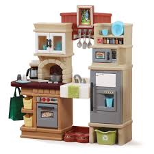 However, parents will want to check into buying other accessories for the kitchen. Amazonsmile Step2 Heart Of The Home Kitchen Playset Toys Amp Games Play Kitchen Sets Kitchen Playsets Toy Kitchen
