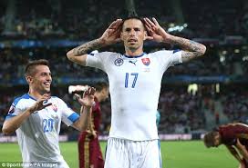 Midfielder marek hamsik has been slovakia's leading player for more than a decade afp. Marek Hamsik Wonder Strike A Warning For England Ahead Of Slovakia Clash Daily Mail Online
