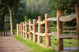 kastanje gekloofd 3 ligger post en rail tuin hek ideeen tuin afscheiding