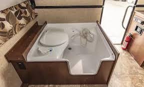 Camper with shower and toilet. 8 Awesome Small Campers With Great Bathrooms Kempoo