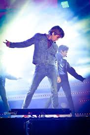 We Are One Idols Dancing King Kji Exo Kai Kpop Dancing Jongin Kimjongin Weareoneidols Gambar