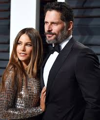 The couple met in 2014 and got engaged on christmas day that year. Sofia Vergara Joe Mangiello Movie Stano