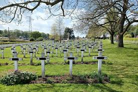 Commonwealth War Cemetery St. Omer ...