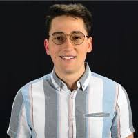 200+ perfiles de «Maxedon»