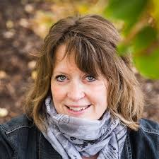 Caroline Bordage updated her profile picture.