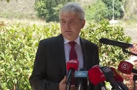 Ja pse nuk e ndava maqedoninë në vitin 2001. Ahmeti I Will Ask Zaev To Explain Why Can T An Albanian Become Prime Minister Republika English