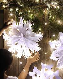 Pas de magie, mais le résultat est magique! Des Flocons De Neige En Papier Diy Shake My Blog