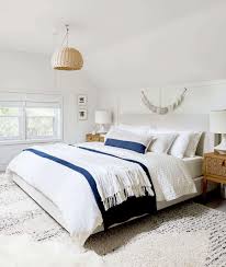 Make sure to keep track of the screws so you can easily reassemble them when the time after draining the mattresses, prop up the head of the bed with boxes to pool the remaining fluid towards the foot of the mattress. The Right Way To Make Your Bed Our 5 Best Formulas Emily Henderson