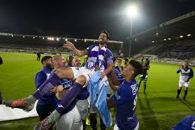 Get the latest news, stats, videos, highlights and more about midfielder hernan losada on espn. Hernan Losada Bezorgt Zichzelf Een Gedroomd Afscheid Van Het Gazet Van Antwerpen Mobile