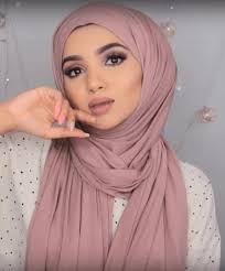 An indonesian hijab worn almost exclusively for praying. Beautiful Everyday Hijab Style Tutorial How To Wear Hijab