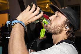 Stick Figure (@stickfiguremusic) • Instagram-Fotos und -Videos