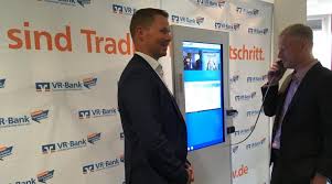Der podcast rund um geld, bank und wirtschaft experten beantworten die wichtigsten fragen Bilanz Und Ausblick Vr Bank Uckermark Randow Setzt Auf Digitalisierung Nordkurier De