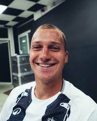 La boutique et la billetterie du stade sont exceptionnellement fermées ce  vendredi 6 et ce samedi 7 juin. 🛍️⚠️ #RCSC #UExperts ⚫️⚪️