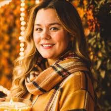 Candace Deweese's Instagram, Twitter & Facebook