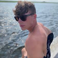 Stream Stephen Henke music