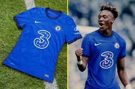 The blues have had a change in sponsors for the upcoming new season. Chelsea New Kit Blues Unveil 2020 21 Home Shirt With Herringbone Pattern For London S Most Stylish Club