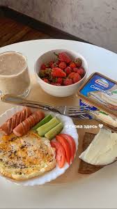 Pin By On Grubs In 2020 Food Recipies Healty Food Aesthetic Food