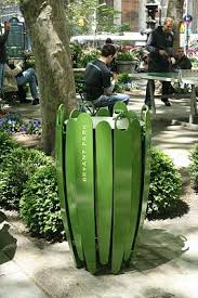 Bryant Park Blog Bryant Park S New Litter Receptacles Mobiliario Urbano Urbanismo Renovacao Urbana