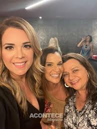 Temas de interesses de mulheres e missão inclusiva da Queens United TV
