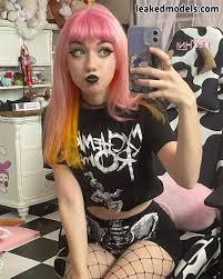 Iluvmeww  iluvmey Nackt Leaks OnlyFans Foto 9 - Geleakte Models