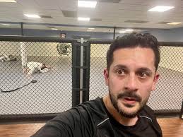 We found a new academy; I feel changing every now and then provides an  advantage to learn new techniques and meet new training partners and  friends. The BJJ journey is one of