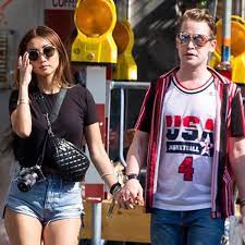 Macaulay culkin and brenda song are parents! E1gixpdvn Lxem