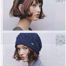 So, why is the knit beanie one of the best hats for short hair girls? Pin By Candice Diaz On Hats Short Hair Styles Hairband Hairstyle Beanie Hairstyles