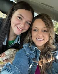 Abbey Borrelli (@abbey.borrelli) • Facebook