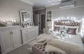Maybe you would like to learn more about one of these? Pinterest Omgalaina Home Decor Diy Home Decor Bedroom Glam Bedroom Decor