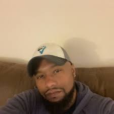 Demetrius Parham's Instagram, Twitter & Facebook