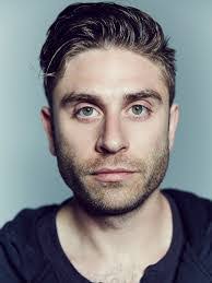 Eric Marx's Instagram, Twitter & Facebook