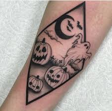 Making a tattoo is a very responsible decision in the life of those that want to have it. Get Amazing Spooky Halloween Tattoos Ideas 2021