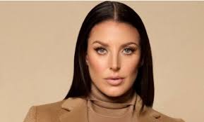 Bintang Porno Australia Dilarikan ke Rumah Sakit Usai Syuting