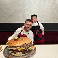 Chef Burak vs Chef @hasbulla.hushetskiy sizin tarafınız hangisi? 😂❤️🙈  Choose your side Czn Burak or Hasbulla ?🤗❤️😂 ... | Instagram