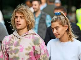 • on january 9, 2014, one of his neighbours in calabasas, california, accused bieber of throwing eggs at his home. Justin Bieber Hat Ein Gesichts Tattoo Als Liebesbeweis