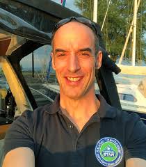 Haushaltswarengeschäfts statt. Im hellen, modernen Fachgeschäft am Standort  in Siegershausen glänzen die exklusiven und fein ausgewählten Produkte.