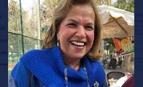 بتتسع لـ 75 فرد يعنى مناسب جدا لـخطوبتك او كتب كتابك او فرحك, على الضيق مثلا و مقتصر على الاصدقاء و الاهل,و طبعا dj من اختيارك و اكتر من منيو للبوفيه و ممكن تجيبى التورته. Eeu1tcg5facqhm