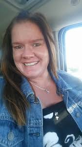 Lunch ladies show love and support to a family