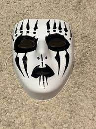 Frontman corey taylor said the masks gave the band uniqueness and went against the grain of the prevailing trends. Joey Jordison Slipknot Subliminal Verses Mask For Sale For Halloween Ebay