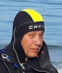 Hydrogen Diving for Deep Sea Exploration