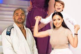 Andreea mantea a rupt tăcerea despre relația cu tatăl copilului ei, cristi mitrea, după ce acesta a oferit o serie de declarații tendențioase despre prezentatoarea tv. Gsf6arkiqb6ckm