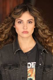 Thanks Deidhra Fahey Photography for being so awesome!! Great headshot  📸session and great seeing you again. #deidhrafahey 💫💫