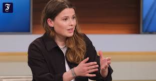 Bitte den film bis zum ende mit abspann anschauen. Ebene Magazine Luisa Neubauer Est Precise Je N Ai Pas Dit Que M Maassen Lui Meme Etait Un Antisemite Ebene Magazine