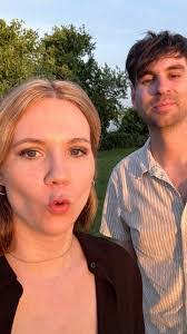 Liz Silver's Instagram, Twitter & Facebook