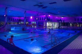 Op funda vind je nu een ruim aanbod huizen in ommoord, rotterdam. Sporten Bij Recreatiecentrum Zevenkampse Ring In Rotterdam En 212 Andere Gyms En Studio S