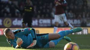 The goalkeeper spent six years at burnley, where he made 200 appearances for the club in all competitions. Sean Dyche Backs Paul Robinson If Tom Heaton Remains Injured Football News Sky Sports