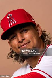 833 Briceño Photos & High Res Pictures